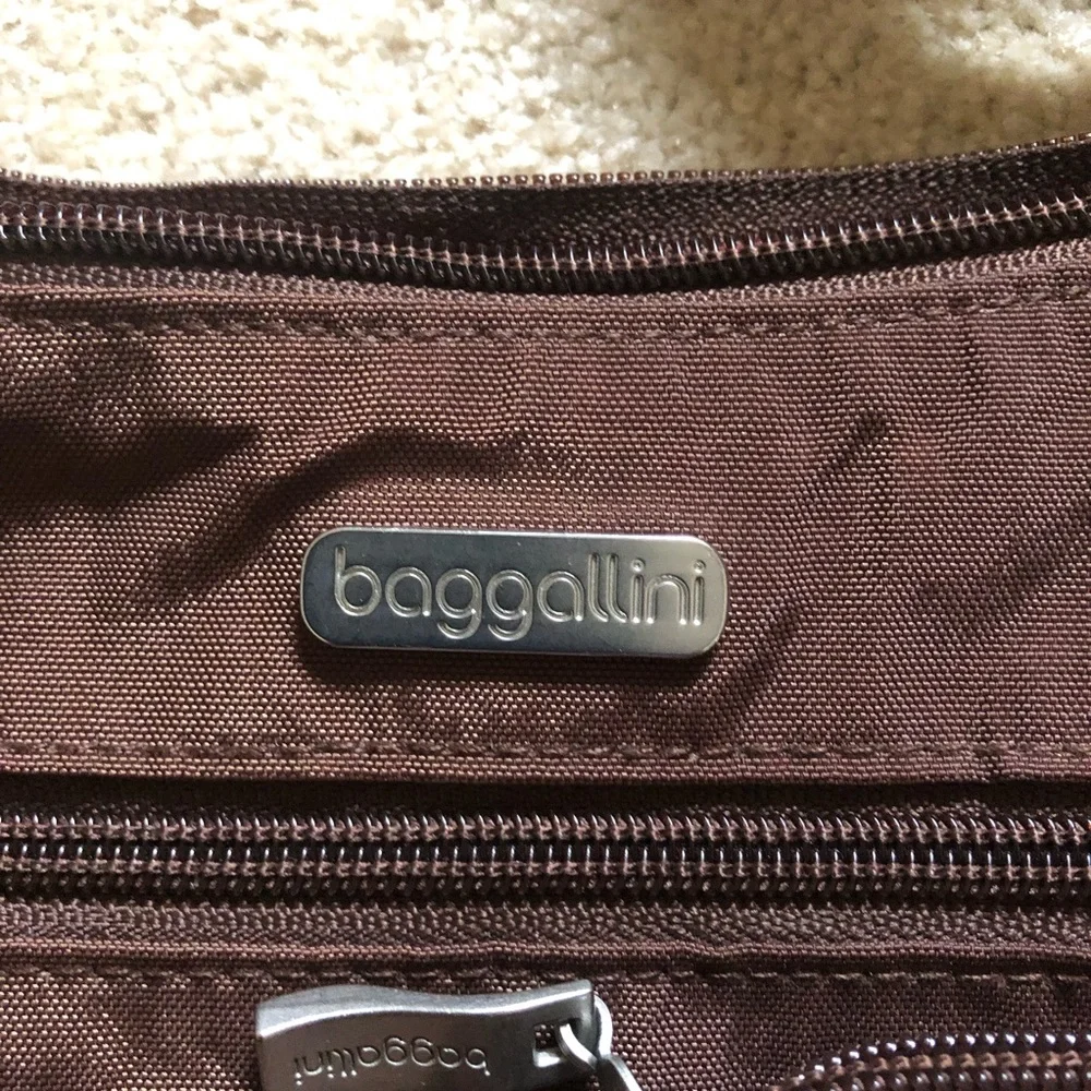 Baggallini perfect crossbody